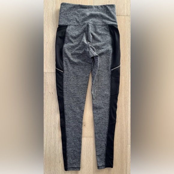 Athleta Women's Metro Drifter High Rise Herringbone Gray Leggings Sz XS *J20 - Picture 3 of 4